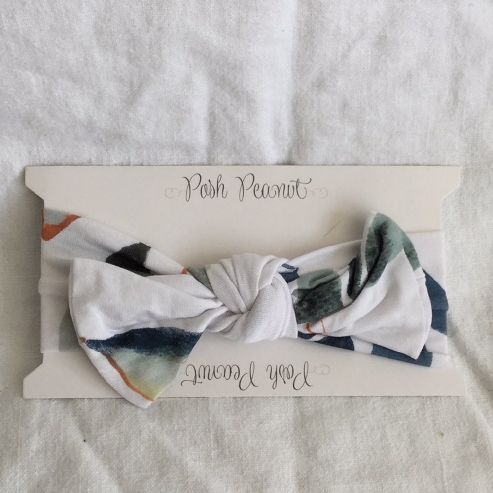 Silver leaf print infant headband